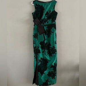 Kay Unger velvet floral ball gown size 14